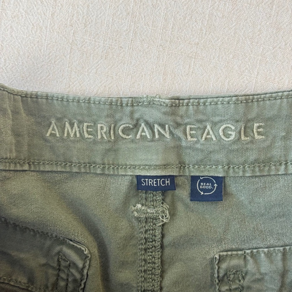 American Eagle Outfitters Olive Cargo Wide-Leg Trousers - Picture 6 of 13